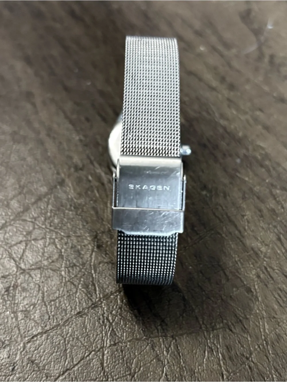 Skagen Women's Silver Mesh Blue Dial Minimalist Watch. Needs battery
